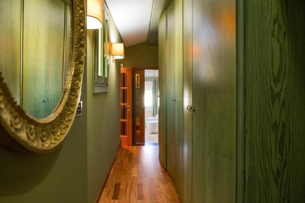 Carbonesi Luxury - Centro Storico Διαμέρισμα Μπολόνια Εξωτερικό φωτογραφία