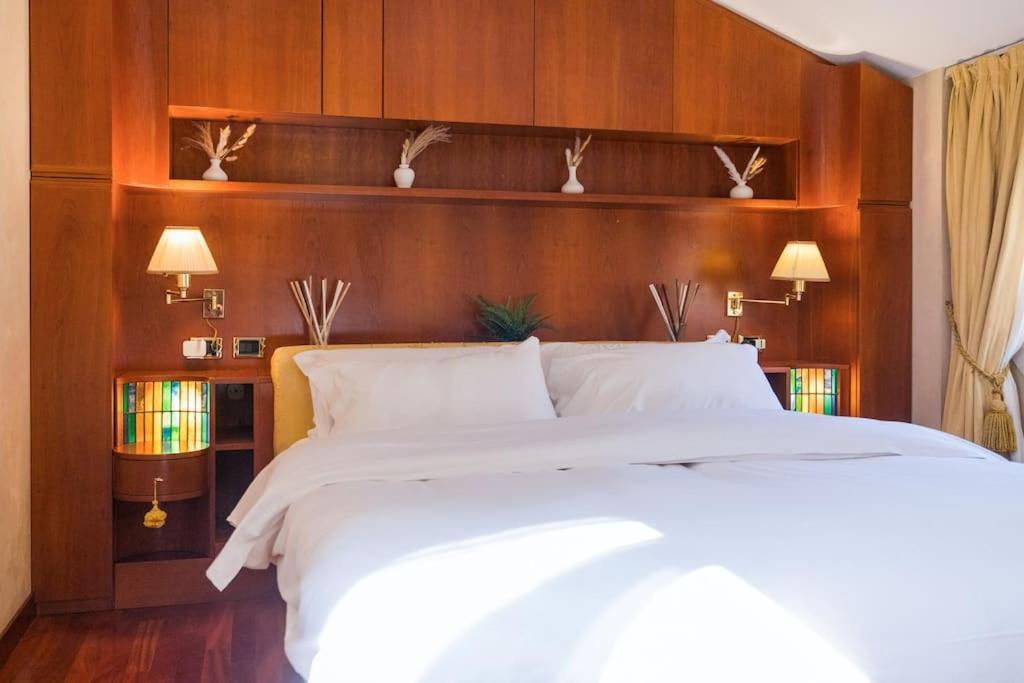 Carbonesi Luxury - Centro Storico Διαμέρισμα Μπολόνια Εξωτερικό φωτογραφία