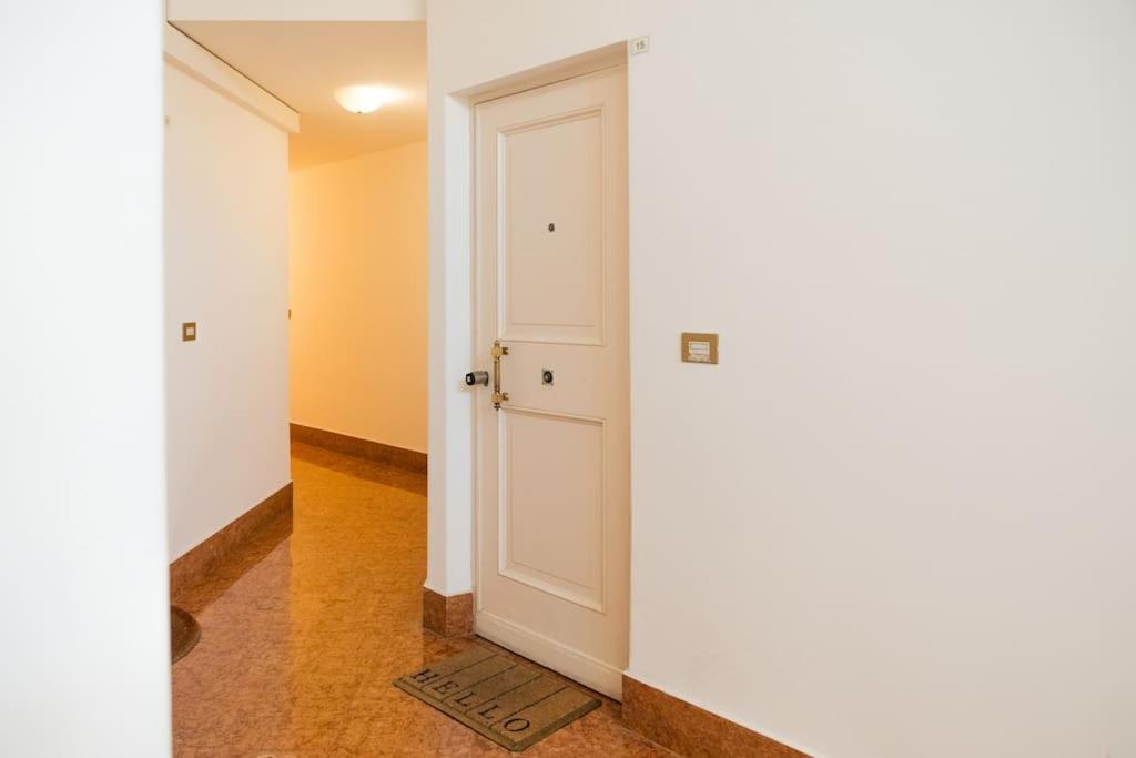 Carbonesi Luxury - Centro Storico Διαμέρισμα Μπολόνια Εξωτερικό φωτογραφία